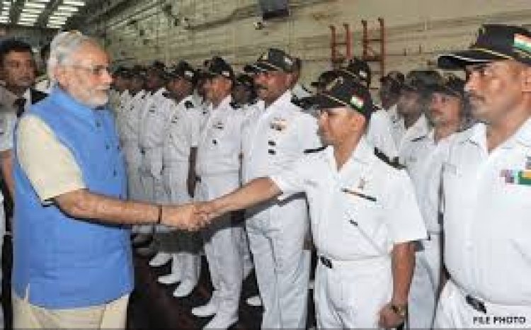 PM greets Indian Navy on Navy Day